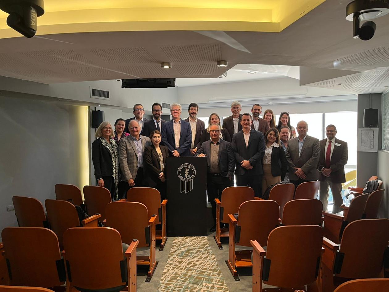 The Latin America Regional Council at the review meeting for the program. The meeting took place at the Argentina Association of Clinical Oncology in Buenos Aires, Argentina.